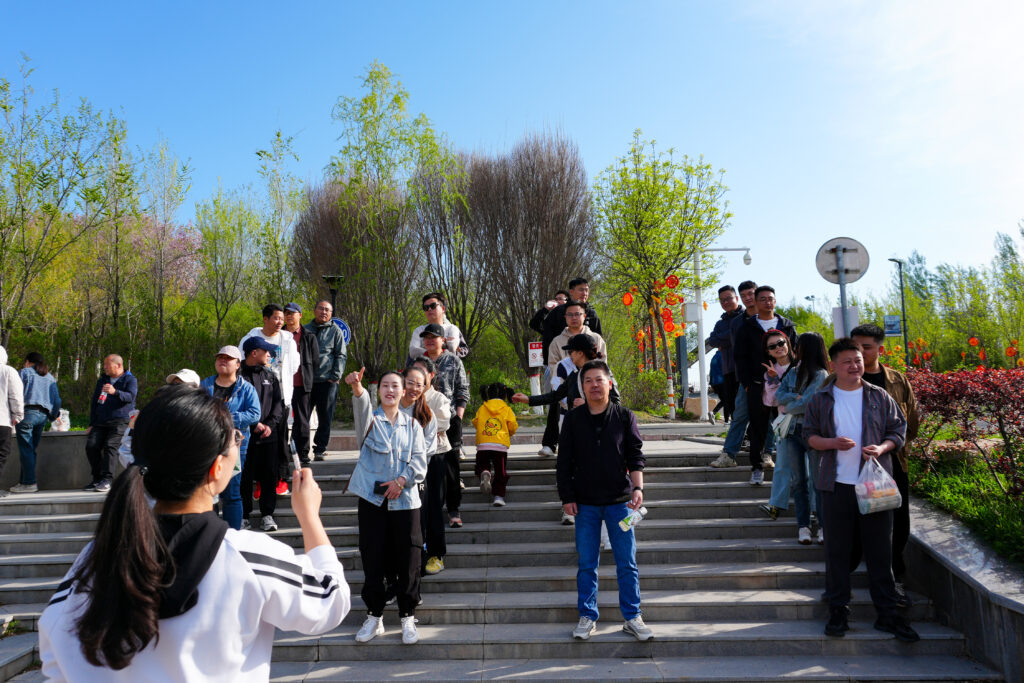 绿径同行·步筑新途 | 微玩体育物流团队徒步团建之旅